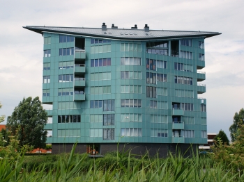 Appartementengebouw in de Eilandenbuurt